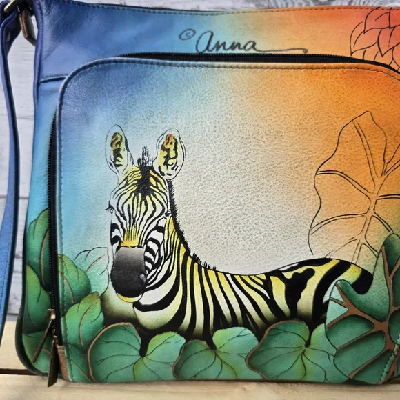 Anna by Anuschka Handpainted Leather Medium Organizer Crossbody Bag Zebra Safari - Picture 2 of 10
